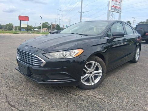 Used 2018 Ford Fusion SE w/ Fusion SE Technology Package FWD image 1