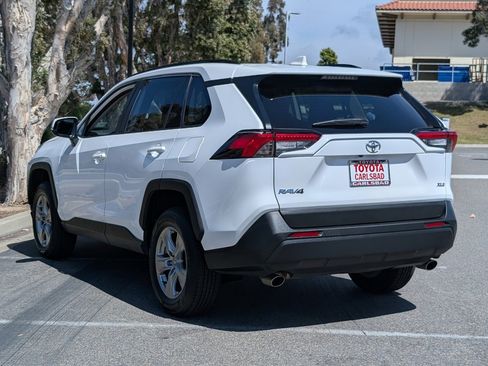 Used 2023 Toyota RAV4 XLE FWD image 12