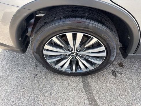 Used 2020 Mitsubishi Outlander SEL FWD image 35
