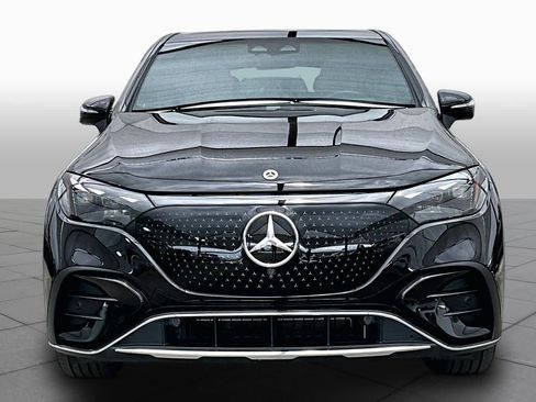 Used 2024 Mercedes-Benz EQE 350+ SUV image 3