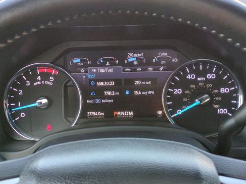 Used 2022 Ford F350 Lariat w/ Tremor Off-Road Package image 34