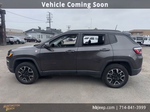 Used 2020 Jeep Compass Trailhawk image 8