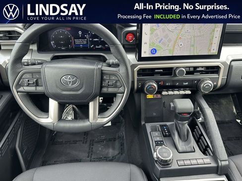 Used 2024 Toyota Tacoma TRD Sport w/ TRD Sport Upgrade Package image 10