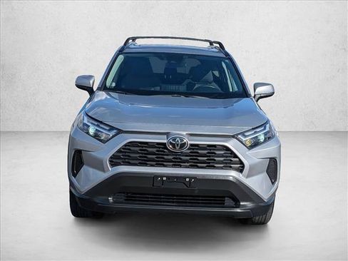 Used 2024 Toyota RAV4 XLE w/ Convenience Package image 2