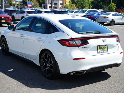 Used 2022 Honda Civic Sport Touring image 5