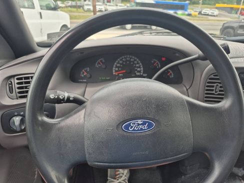 Used 2004 Ford F150 XL RWD image 7