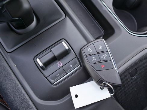 New 2026 GMC Sierra 1500 AT4 w/ AT4 Premium Package image 25