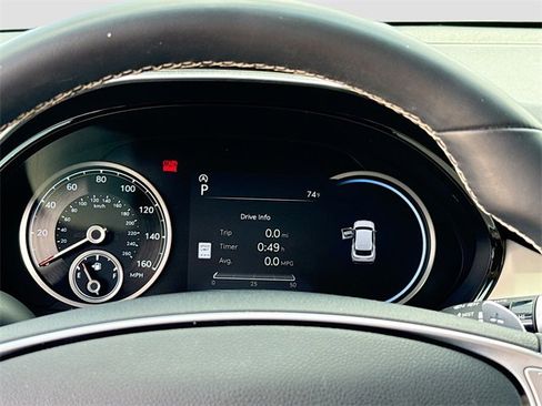 Used 2024 Genesis GV70 2.5T w/ Select Package image 12