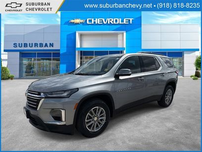 Used 2023 Chevrolet Traverse LT