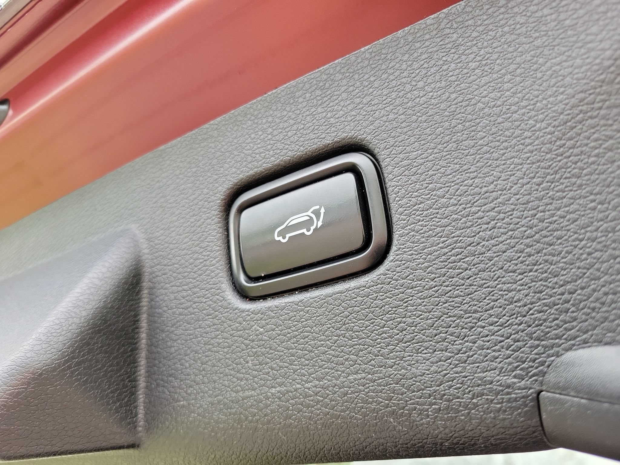 Certified 2024 Kia Sportage SX AWD/4WD image 30