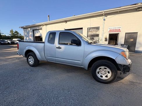 Used 2007 Nissan Frontier XE w/ Preferred Pkg RWD image 4