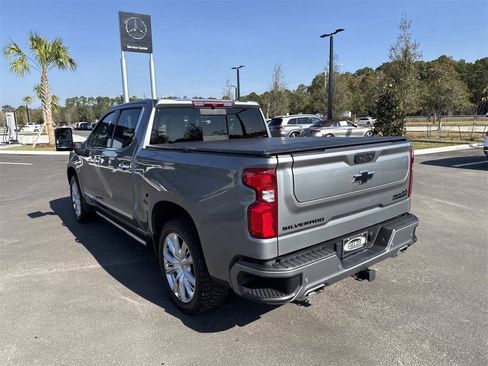 Used 2024 Chevrolet Silverado 1500 High Country w/ High Country Premium Package image 5