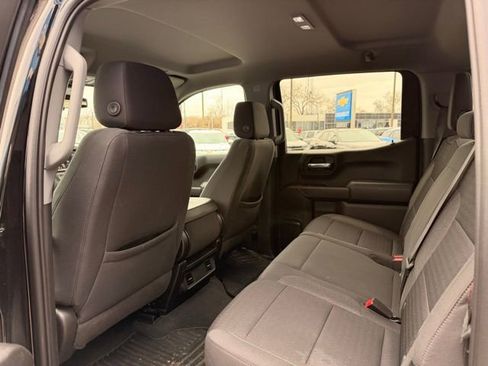 Used 2023 Chevrolet Silverado 1500 Custom image 24