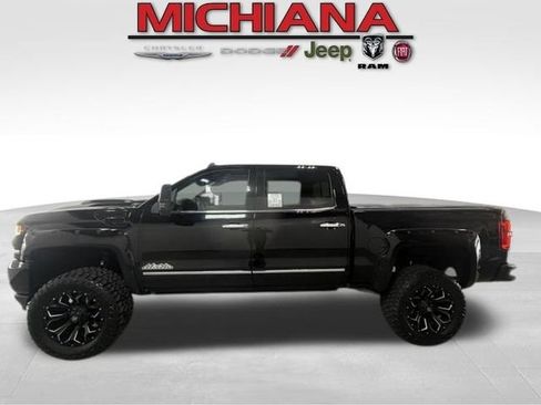 Used 2018 Chevrolet Silverado 1500 LTZ Z71 w/ LTZ Plus Package AWD/4WD image 1