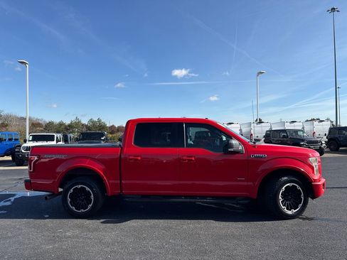 Used 2015 Ford F150 XLT w/ Equipment Group 302A Luxury image 2