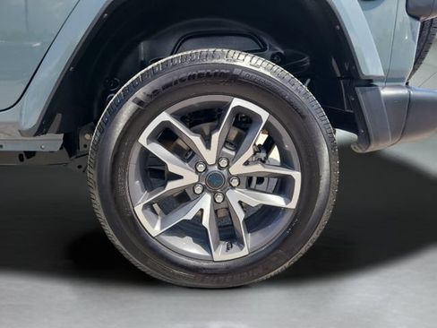 Used 2024 Jeep Wrangler Unlimited AWD/4WD image 31