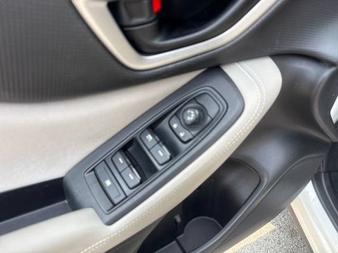 Used 2019 Subaru Forester w/ Popular Package #1 AWD/4WD image 10