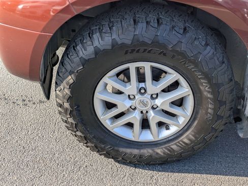 Used 2016 Nissan Frontier SV w/ SV Value Truck Package image 13