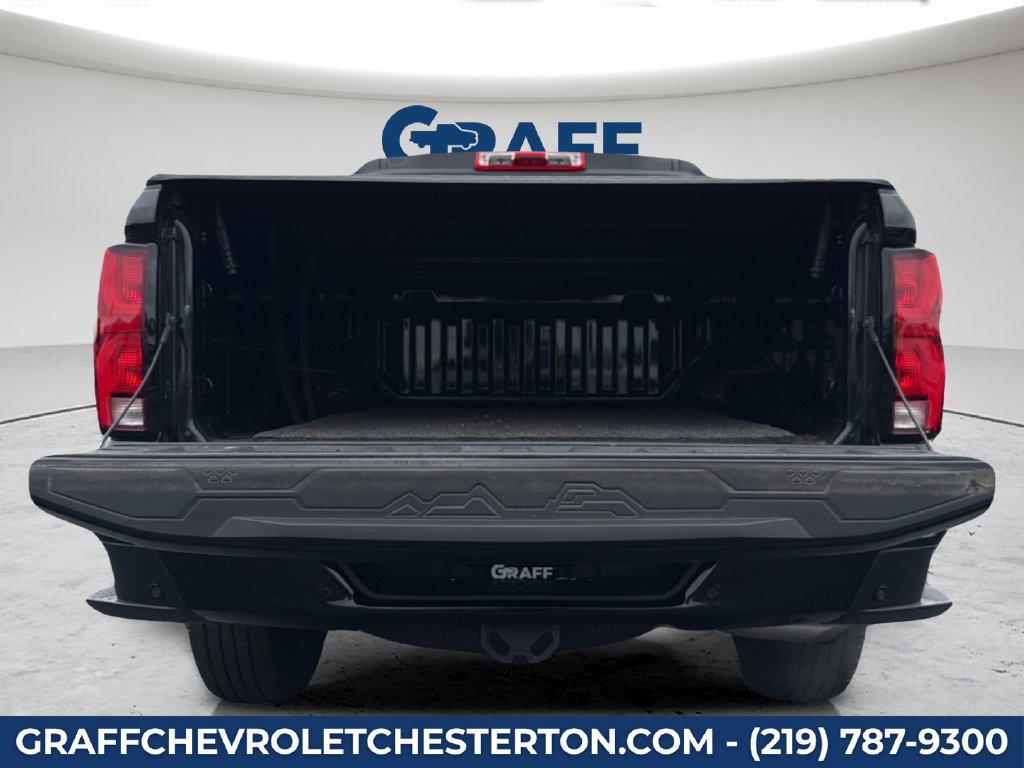 Used 2023 Chevrolet Colorado Z71 AWD/4WD image 27