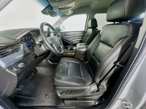 Used 2020 Chevrolet Suburban LT w/ Texas Edition Package image 13
