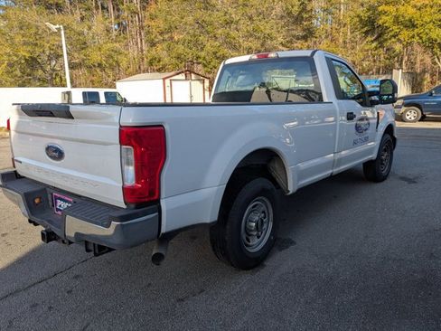 Used 2019 Ford F250 XL w/ XL Value Package image 3