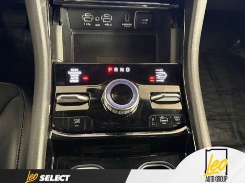 Used 2022 Jeep Grand Cherokee Trailhawk w/ Luxury Tech Group III AWD/4WD image 15