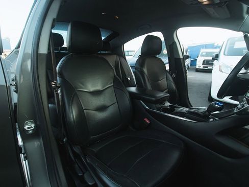 Used 2016 Chevrolet Volt Premier w/ Driver Confidence Package image 13