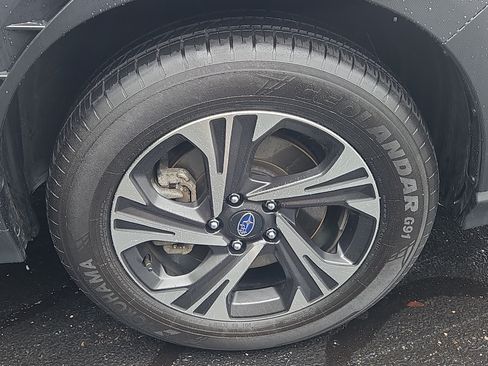 Certified 2026 Subaru Crosstrek 2.5i Premium AWD/4WD image 27