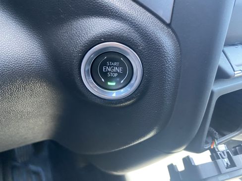 Used 2024 GMC Sierra 1500 Pro w/ Convenience Package RWD image 23