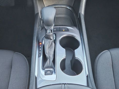 Used 2024 Chevrolet Malibu LT image 12