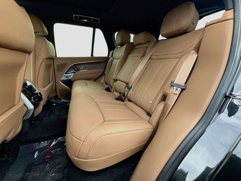New 2026 Land Rover Range Rover SE AWD/4WD image 22