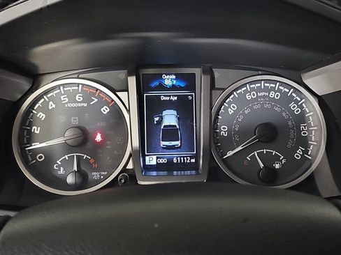 Used 2022 Toyota Tacoma SR5 w/ Technology Package RWD image 17