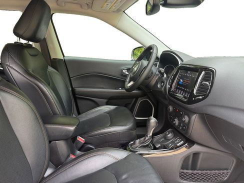 Used 2018 Jeep Compass Limited AWD/4WD image 15