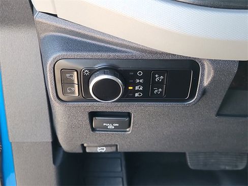 Used 2023 Ford Bronco Badlands image 24