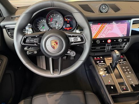 New 2026 Porsche Macan Turbo AWD/4WD image 33