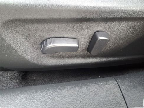 Used 2023 Nissan Altima 2.5 SV image 8