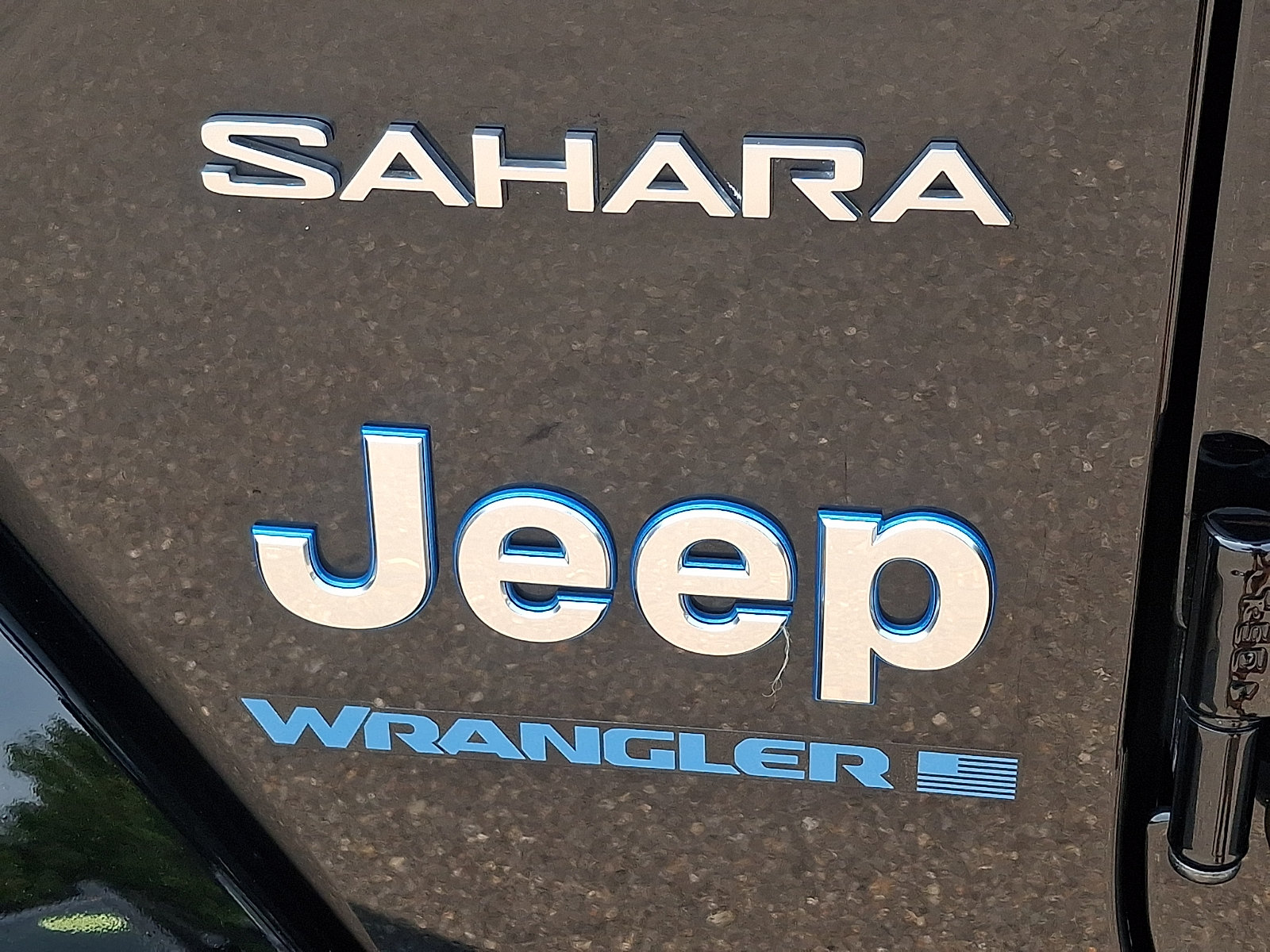 Used 2023 Jeep Wrangler Unlimited Sahara AWD/4WD image 29