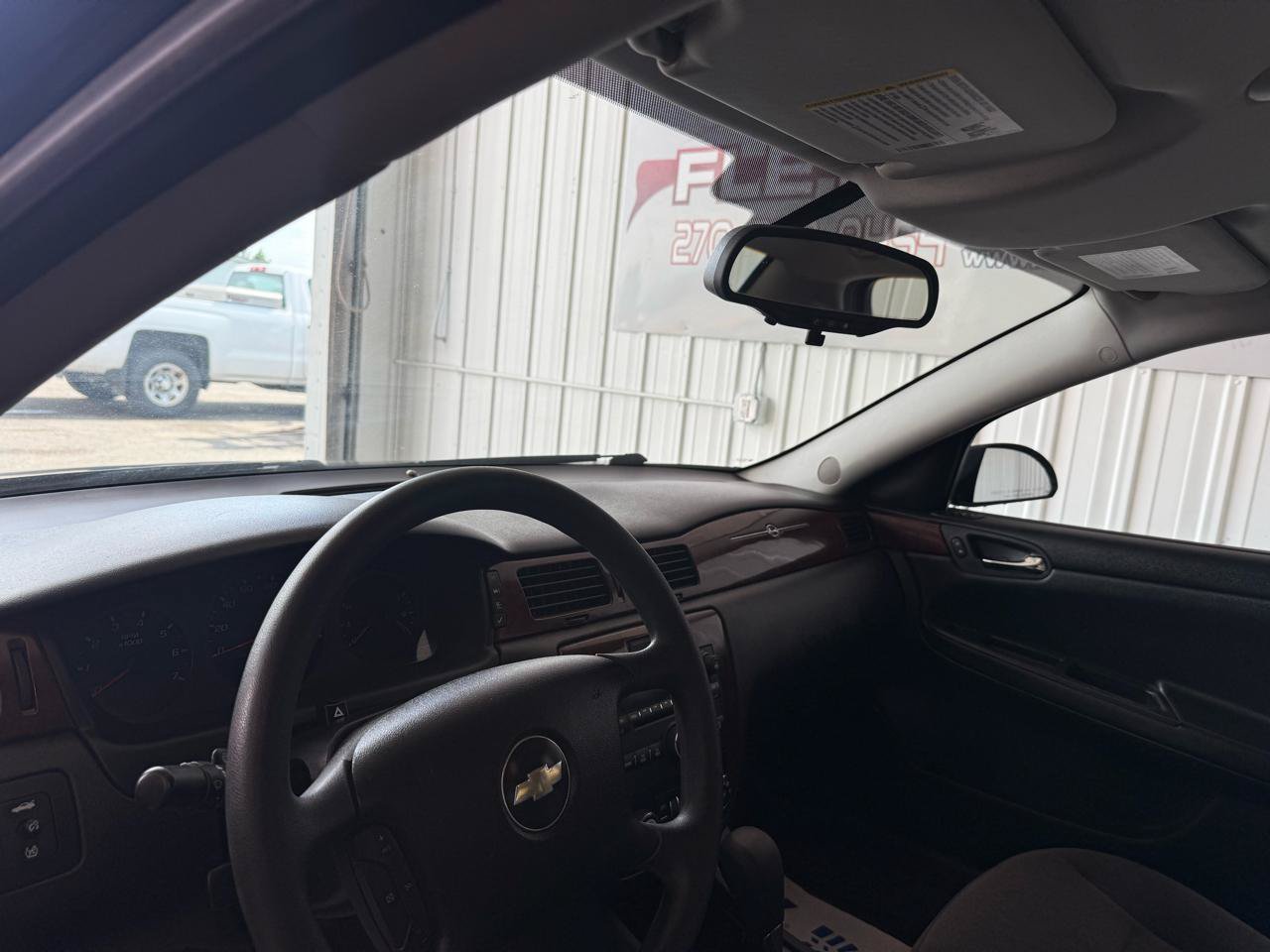 Used 2009 Chevrolet Impala LS FWD image 15