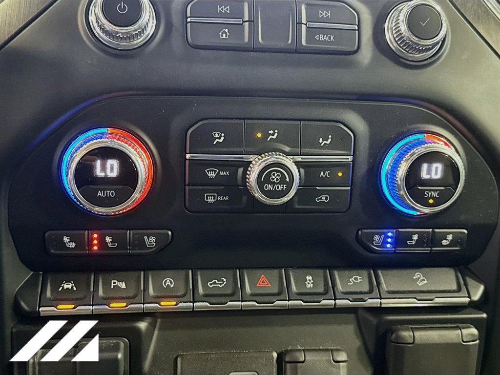 Used 2020 GMC Sierra 1500 AT4 w/ AT4 Premium Package AWD/4WD image 18