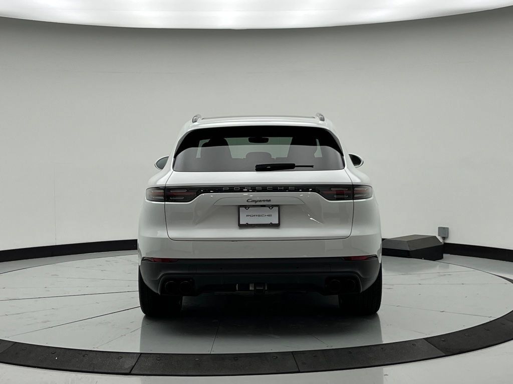 Certified 2023 Porsche Cayenne AWD/4WD image 8