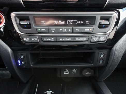 New 2026 Honda Ridgeline Black Edition image 37