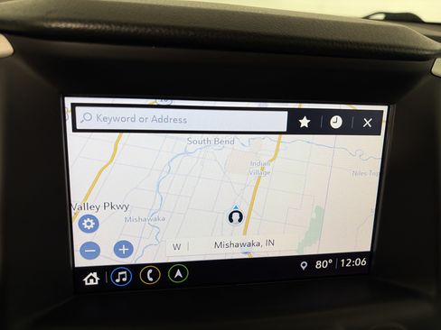 Used 2018 GMC Terrain SLE w/ Driver Convenience Package FWD image 20