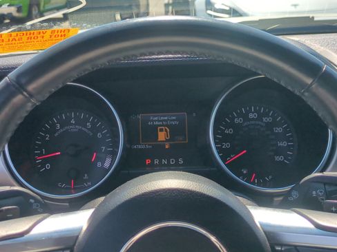 Used 2019 Ford Mustang GT Premium image 27