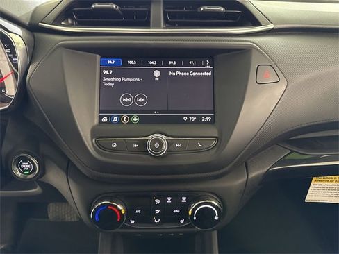 Used 2023 Chevrolet TrailBlazer LT image 38