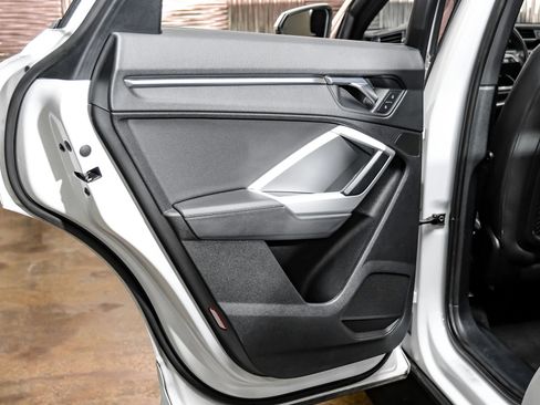 Used 2020 Audi Q3 2.0T Premium w/ Convenience Package image 50