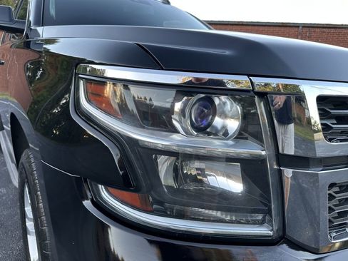 Used 2017 Chevrolet Tahoe LT image 10