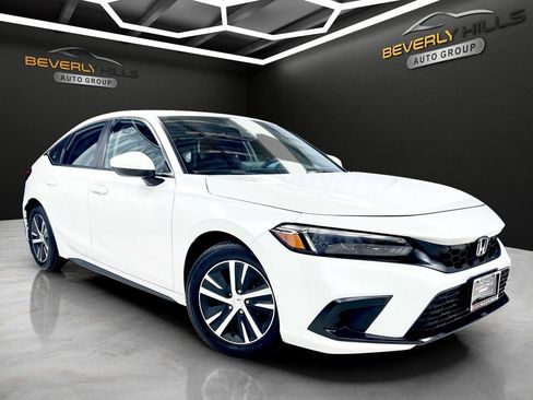 Used 2022 Honda Civic LX image 7