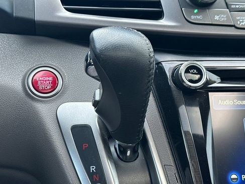 Used 2014 Honda Odyssey Touring image 22