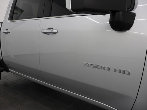 Used 2023 Chevrolet Silverado 3500 LTZ w/ Gooseneck/5TH Wheel Package image 25