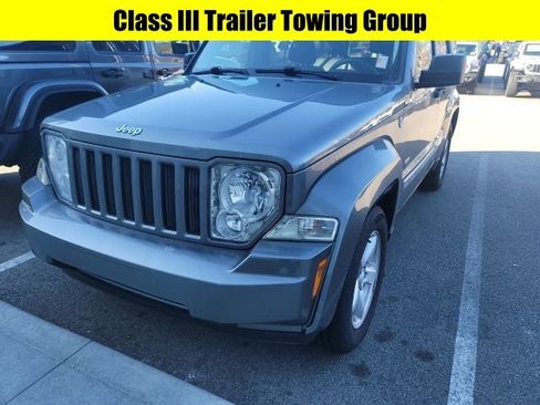Used 2012 Jeep Liberty Sport image 5